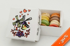 30% off on a 8 macarons gift box at Mille-feuille Bakery